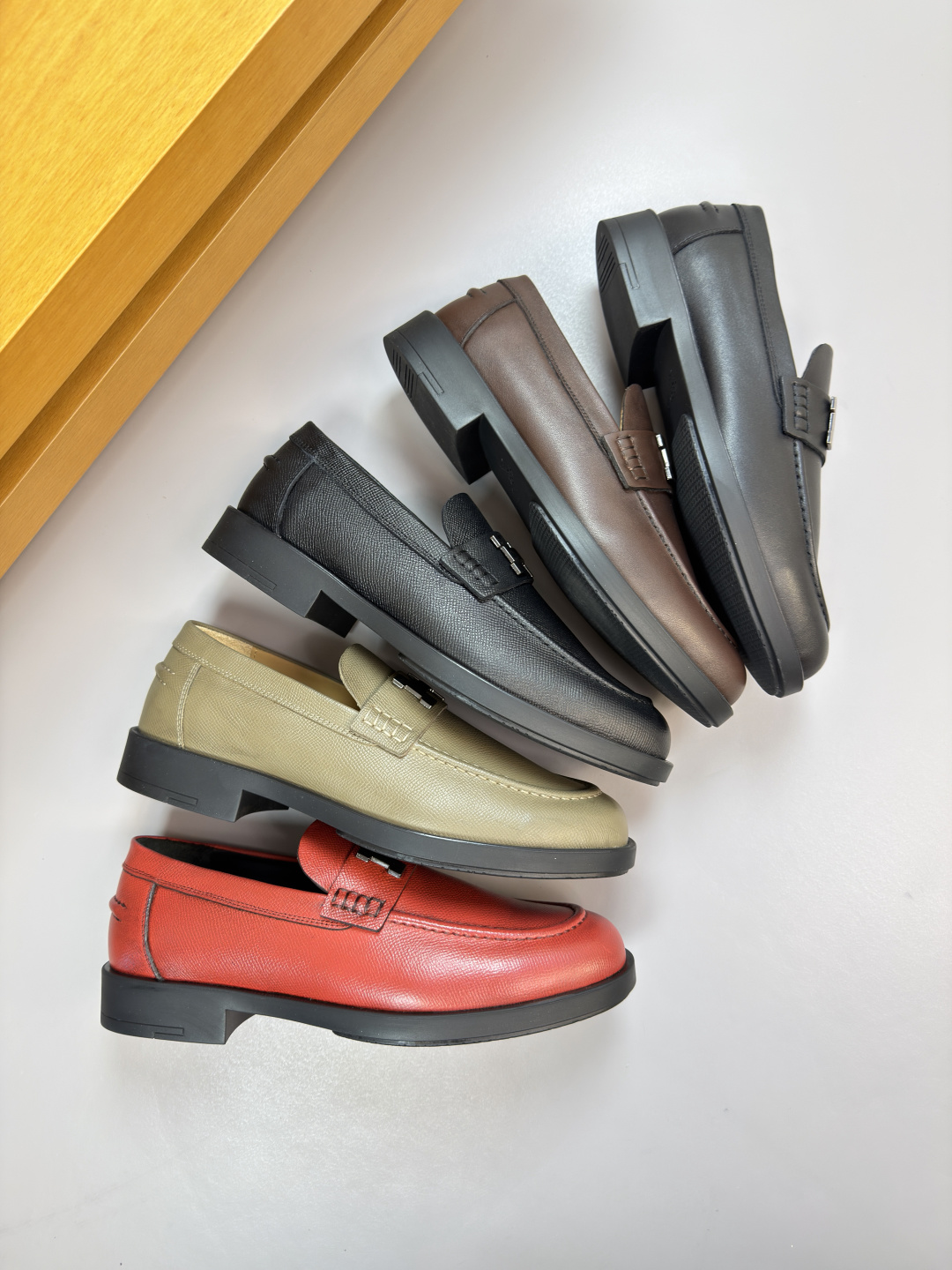 HERMES Formal leather shoes