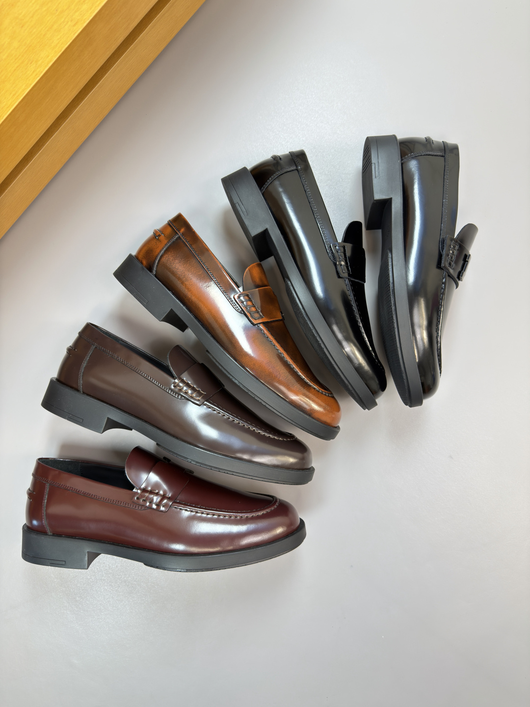 HERMES Formal leather shoes